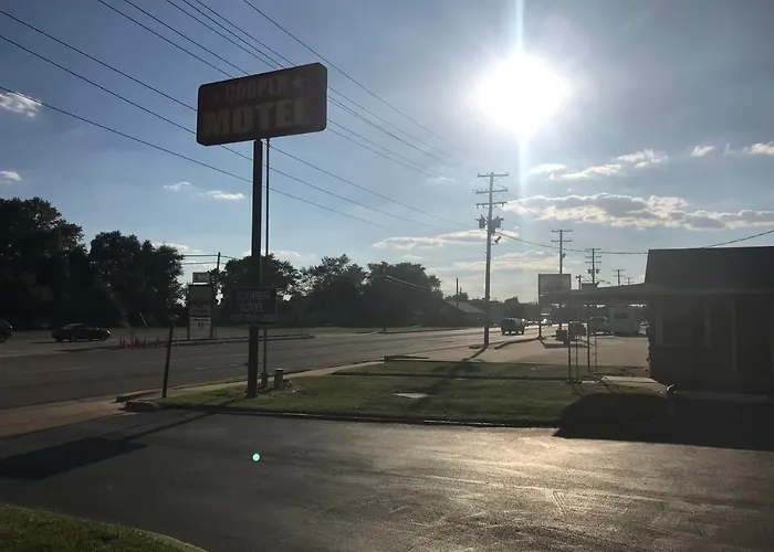 Cooper Motel 2*